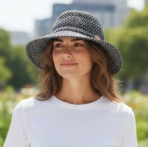 Jaclyn Smith Black and White Tweed Fedora